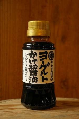 ヨーグルトかけ醤油　ぶどう果汁入り150ｍｌ