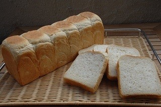 玄米食パン