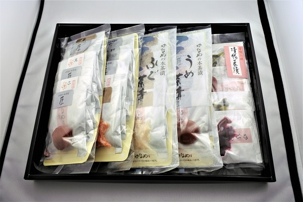 本茶漬『匠』　5000円セット　（詰合せ(1)、(2)・ふぐ・うめ・漬物　5種セット）　お茶漬けの素   TNC華丸大吉のなんしようと？　華丸『うめ茶漬』を御用達