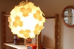 ペンダントライト（天井照明）－さくらの花びらが立体的に浮き上がるコハルライト
