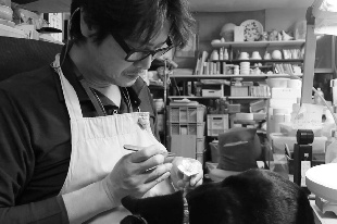 ◆磁器彫刻作家・英一郎物語◆